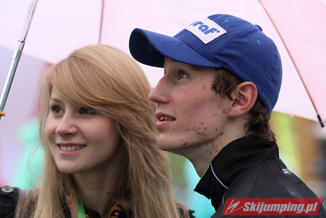 063 Kamil Stoch z dziewczyn